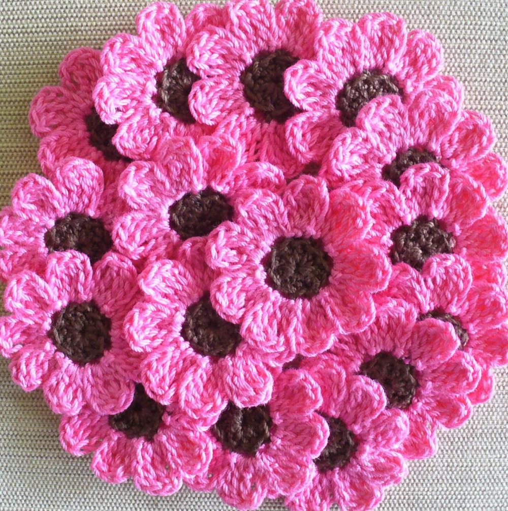 Pink Crochet Flowers, Daisies, 16 Small Handmade Appliques, Candy Pink